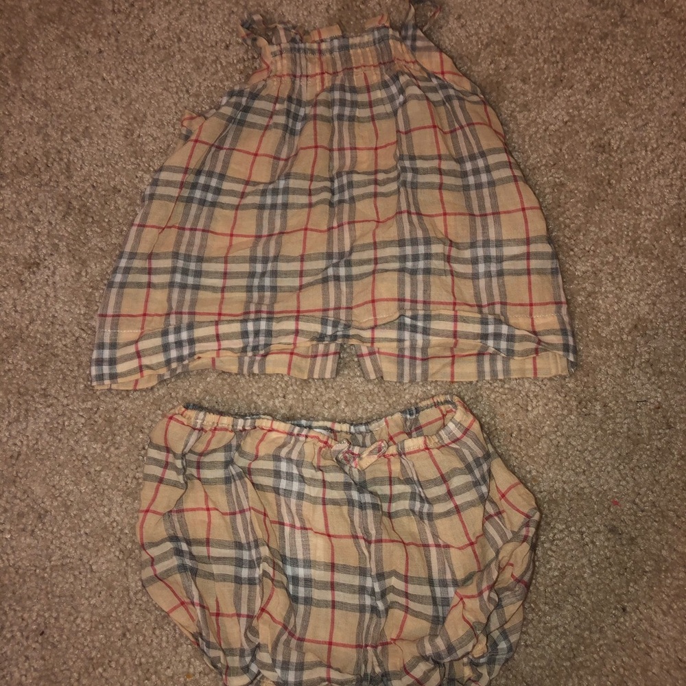 Burberry two piece set